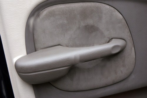 Suede seats and panels in Custom PT cruiser